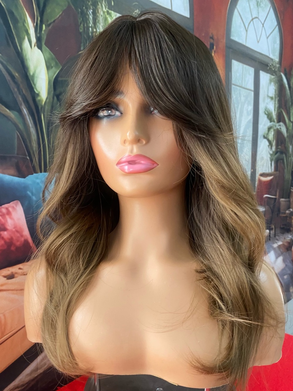 New in! Brown ombre medium length Wavy Wig